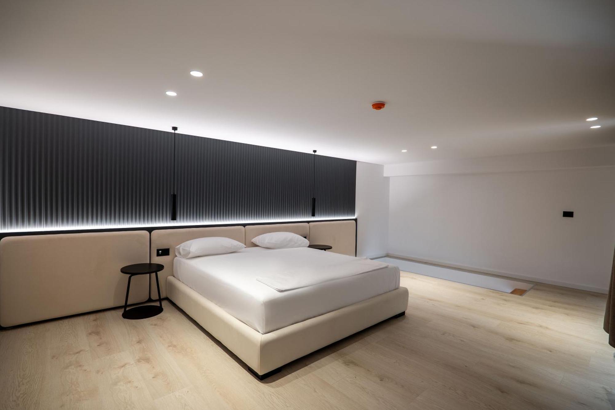 Arrei Hotel Sarande Exterior photo