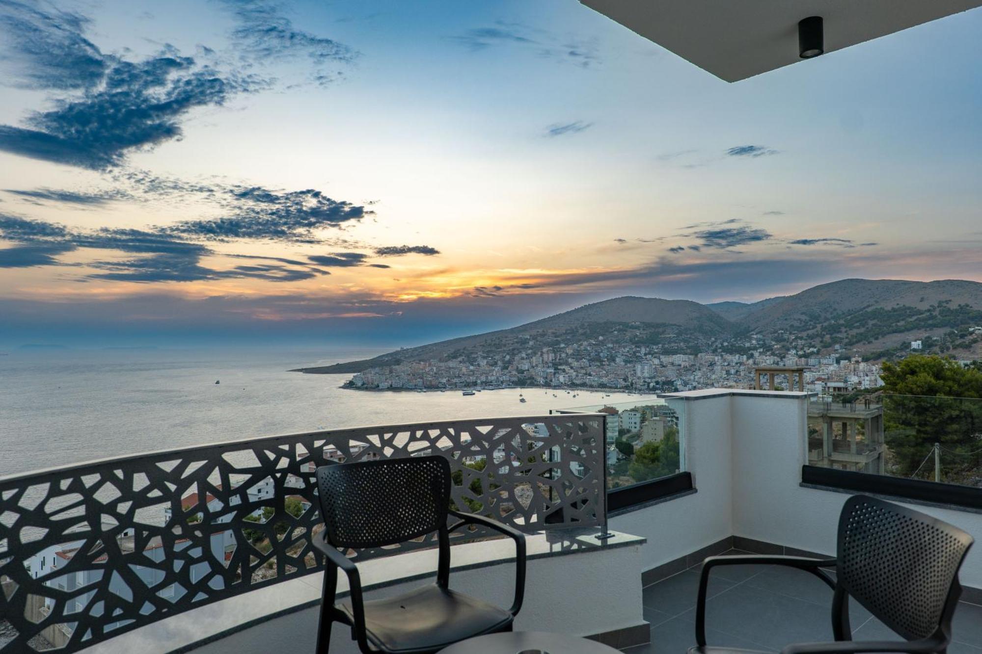 Arrei Hotel Sarande Exterior photo