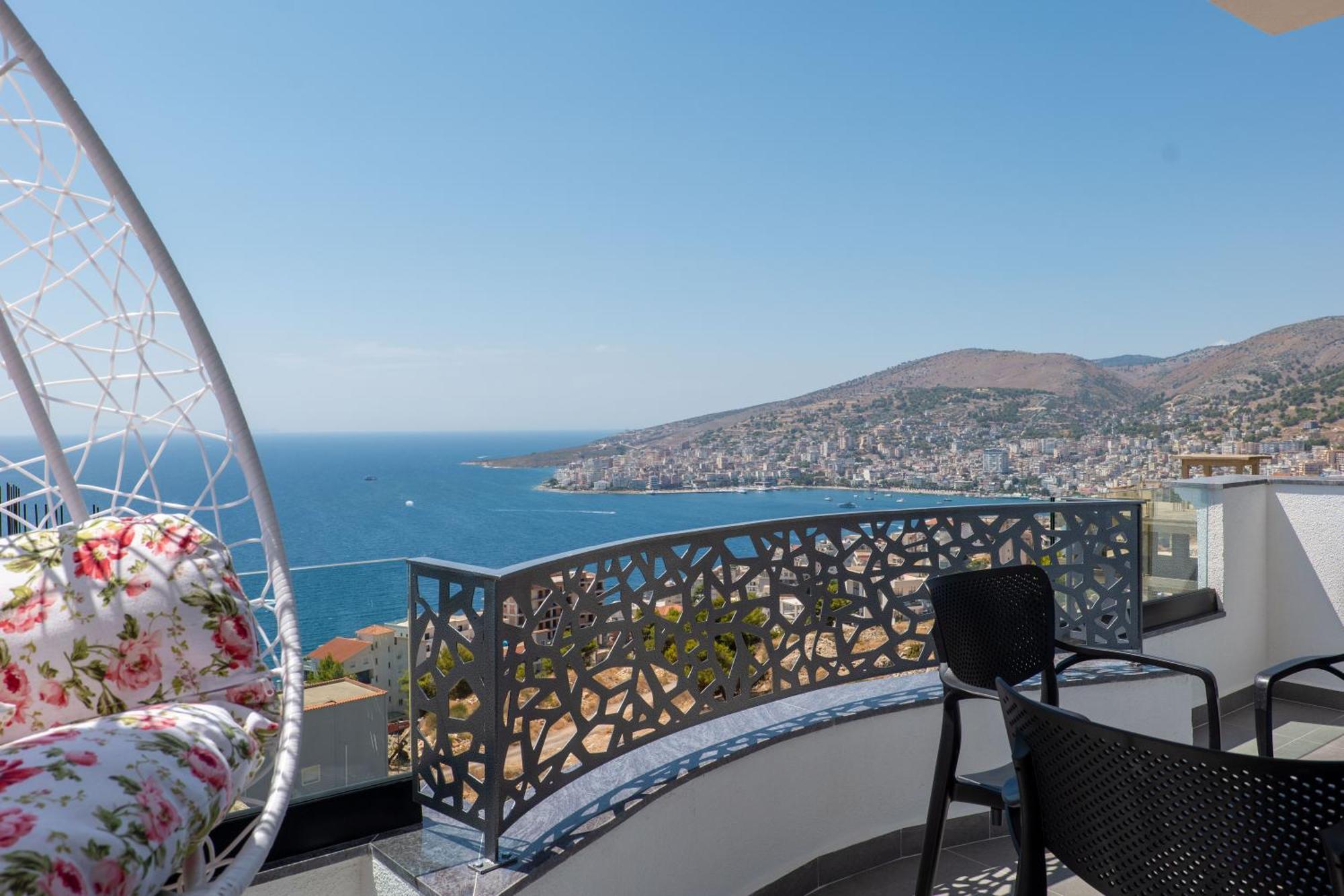 Arrei Hotel Sarande Exterior photo