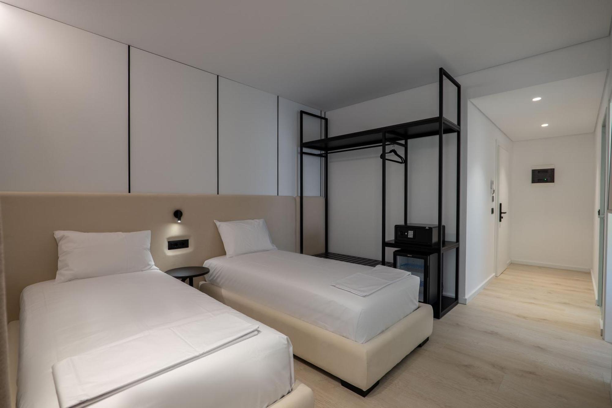 Arrei Hotel Sarande Exterior photo