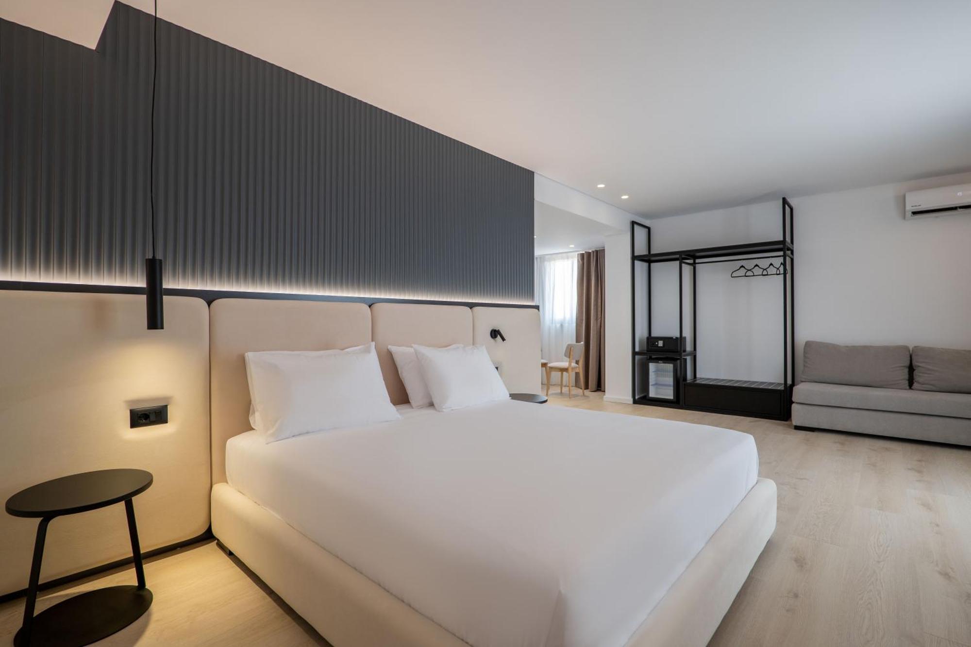 Arrei Hotel Sarande Exterior photo