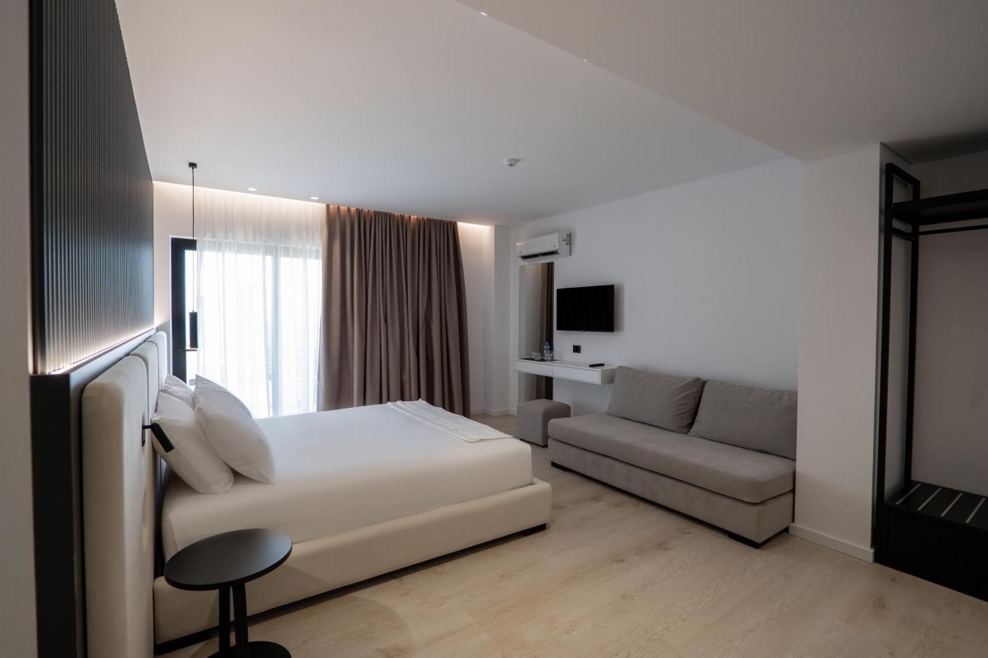 Arrei Hotel Sarande Exterior photo
