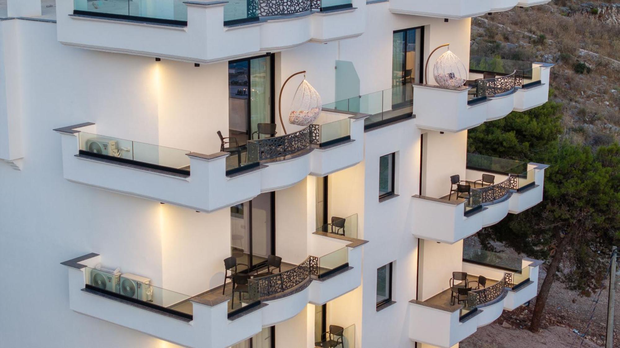 Arrei Hotel Sarande Exterior photo